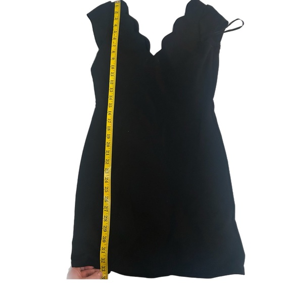 Urban Outfitters Cooperative | Black Scalloped Bodycon Mini Dress - Picture 4 of 6